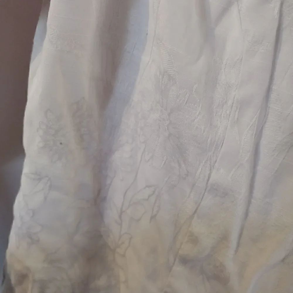 Dress barn blouse  - Picture 3 of 7